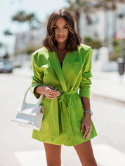 The perfect blazer for a business look - Khuja